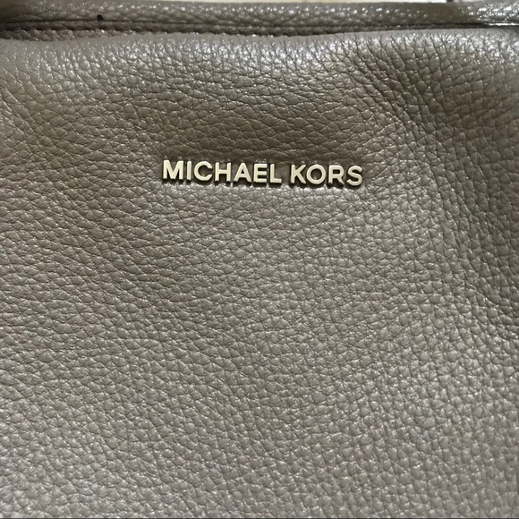 Michael Kors Raven Satchel - Picture 2 of 8